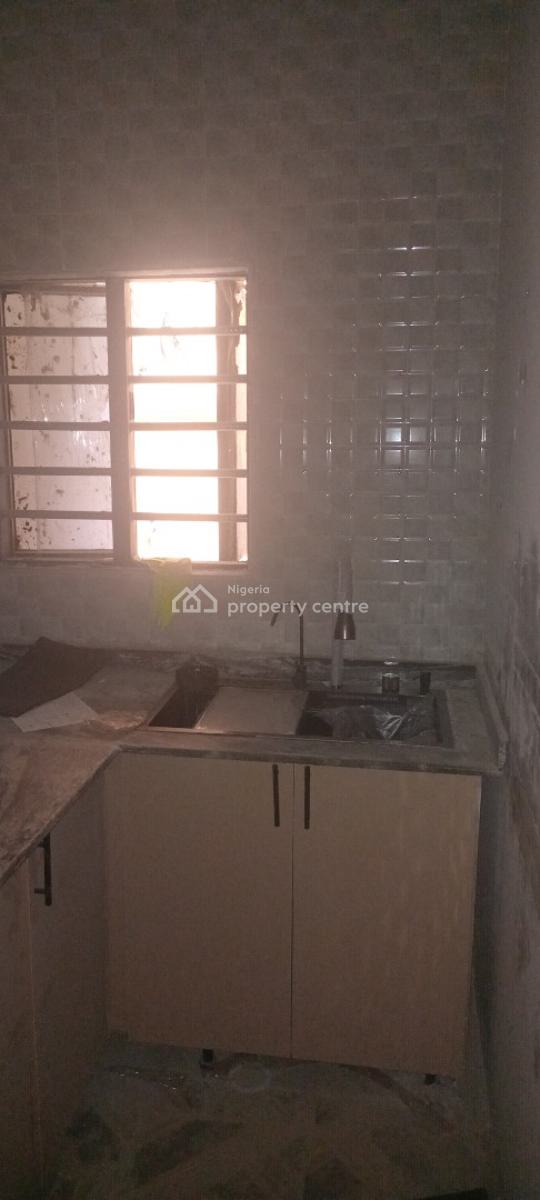 Luxury and Executive 2bedroom Apartment in a Decent and Serene Environ, Beside Palmgrove Estate, Palmgrove, Ilupeju, Lagos, Flat / Apartment for Rent