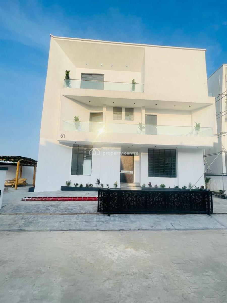 Pristine 5 Bedroom  Fully Detached with Bq + Smart Home in an Estate, Chevron, Lekki, Lagos, House for Sale