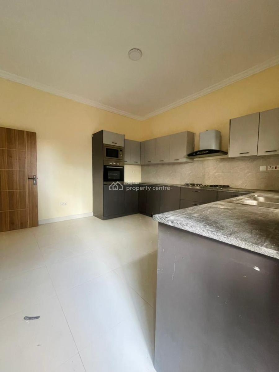 Well Spacious 3 Bedroom Terrace with Play Ground,gym and Pool Duplex, Lekki, Lagos, Terraced Duplex for Sale