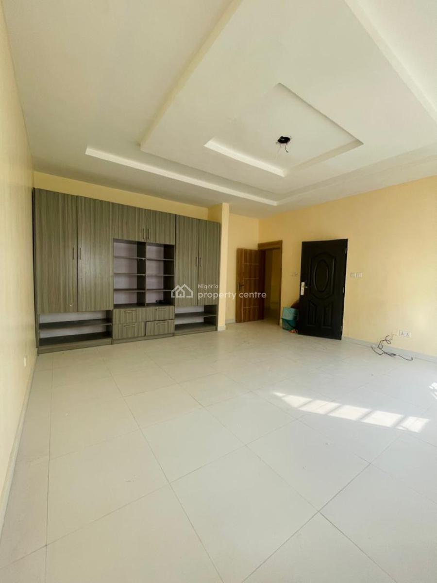 Well Spacious 3 Bedroom Terrace with Play Ground,gym and Pool Duplex, Lekki, Lagos, Terraced Duplex for Sale