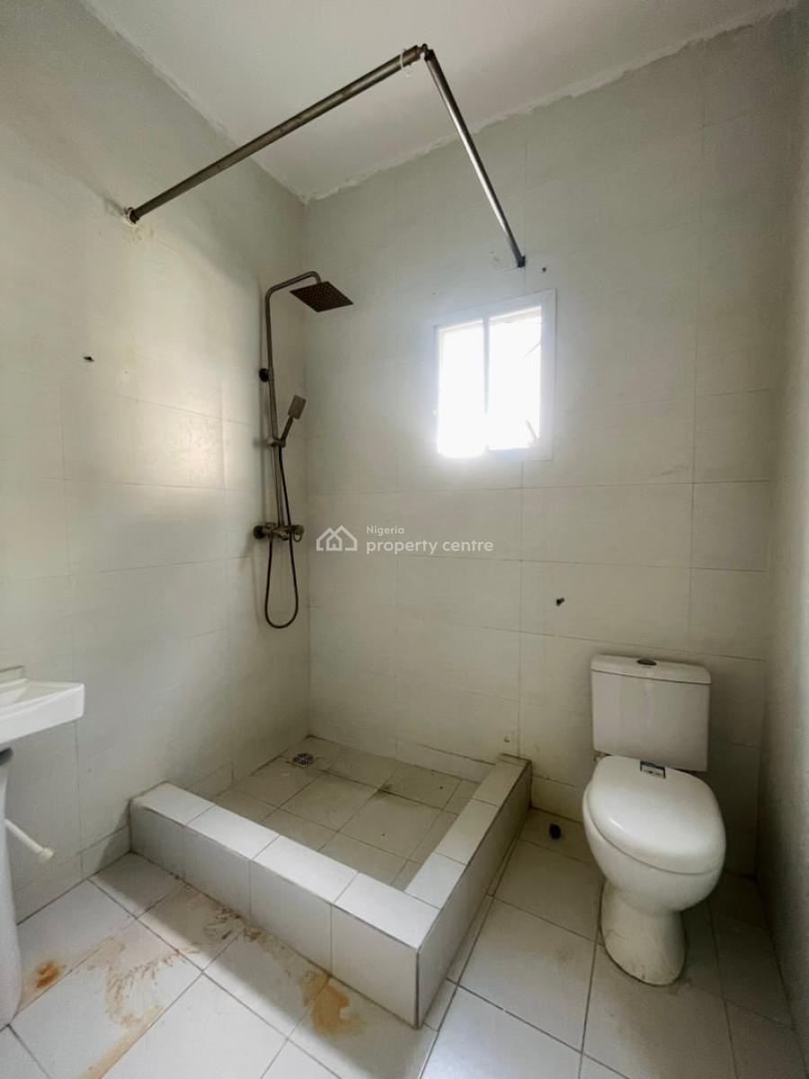 Well Spacious 3 Bedroom Terrace with Play Ground,gym and Pool Duplex, Lekki, Lagos, Terraced Duplex for Sale