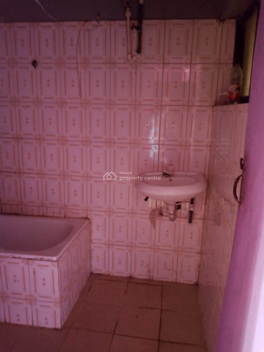 Spacious Roomself Contain with Personal Kitchen, Newroad Apha Beach Opposite Chevron, Lekki, Lagos, Self Contain (single Rooms) for Rent