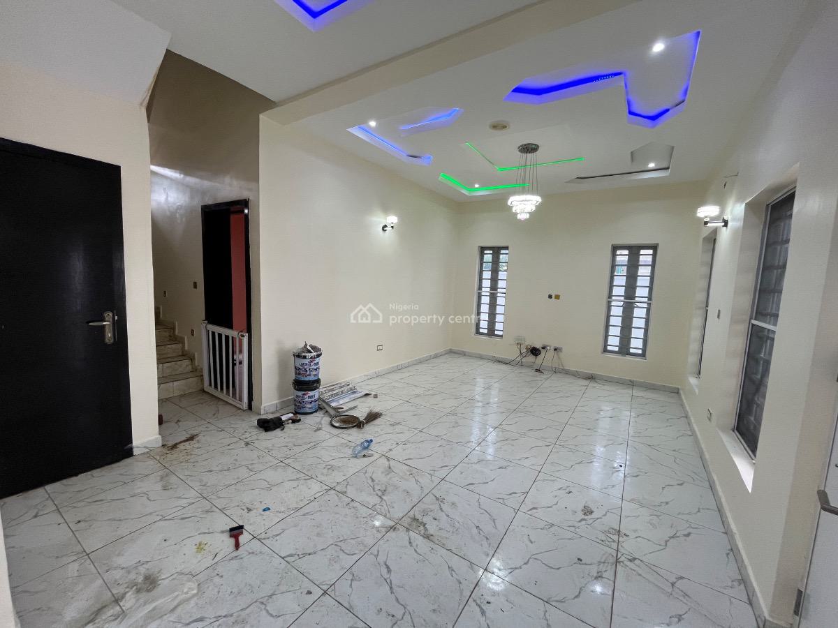 Spacious 4 Bedroom Terrace Duplex in a Secured Estate, Orchid Road, Lekki, Lagos, Terraced Duplex for Rent