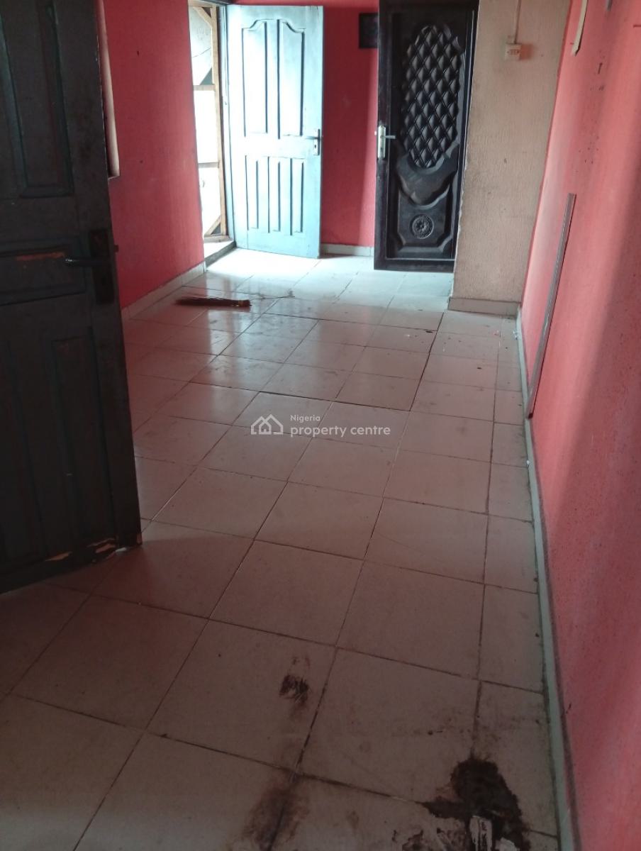 Mini Flat Upstairs, Off Lawanson Surulere, Lawanson, Surulere, Lagos, Mini Flat (room and Parlour) for Rent