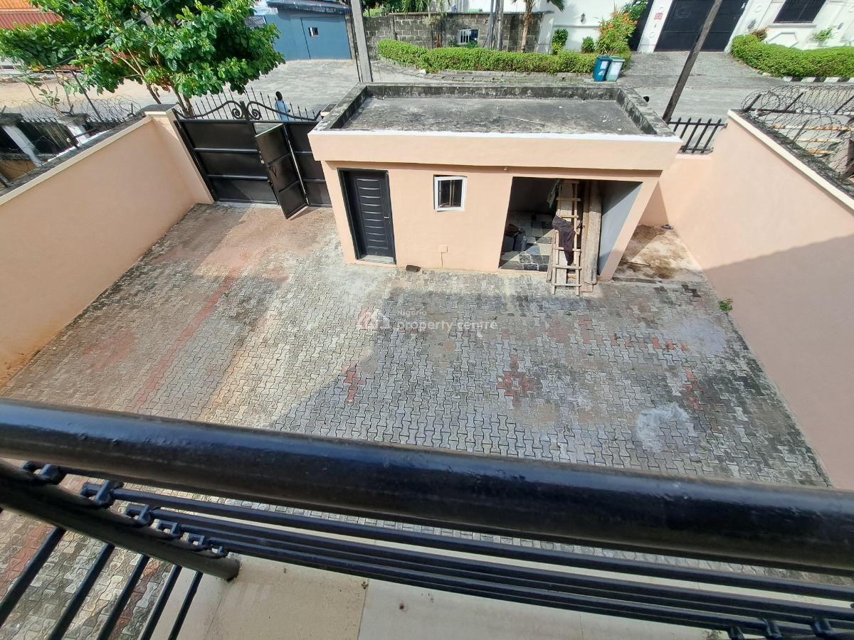 Spacious & Renovated 5 Bedroom Duplex with 2 Bq, Anterior, Box Room Et, Lekki Phase 1, Lekki, Lagos, Detached Duplex for Rent