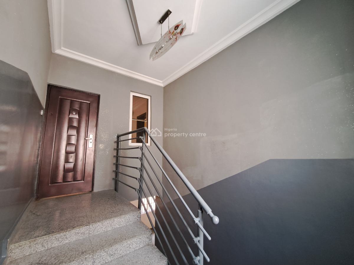 Spacious & Renovated 5 Bedroom Duplex with 2 Bq, Anterior, Box Room Et, Lekki Phase 1, Lekki, Lagos, Detached Duplex for Rent