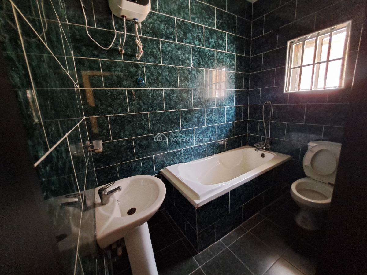 Spacious & Renovated 5 Bedroom Duplex with 2 Bq, Anterior, Box Room Et, Lekki Phase 1, Lekki, Lagos, Detached Duplex for Rent