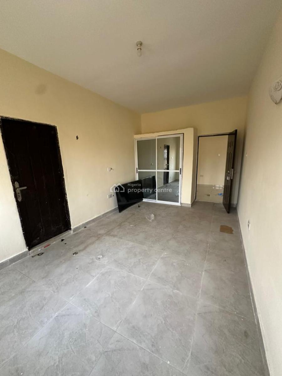 Well Finished 2bedroom Flat, in an Estate Gwarinpa Extension, Gwarinpa, Abuja, Flat / Apartment for Rent