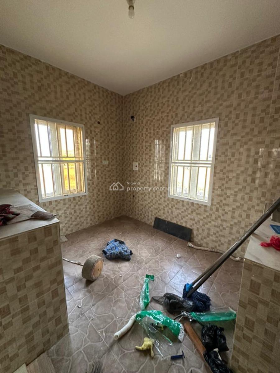 Well Finished 2bedroom Flat, in an Estate Gwarinpa Extension, Gwarinpa, Abuja, Flat / Apartment for Rent