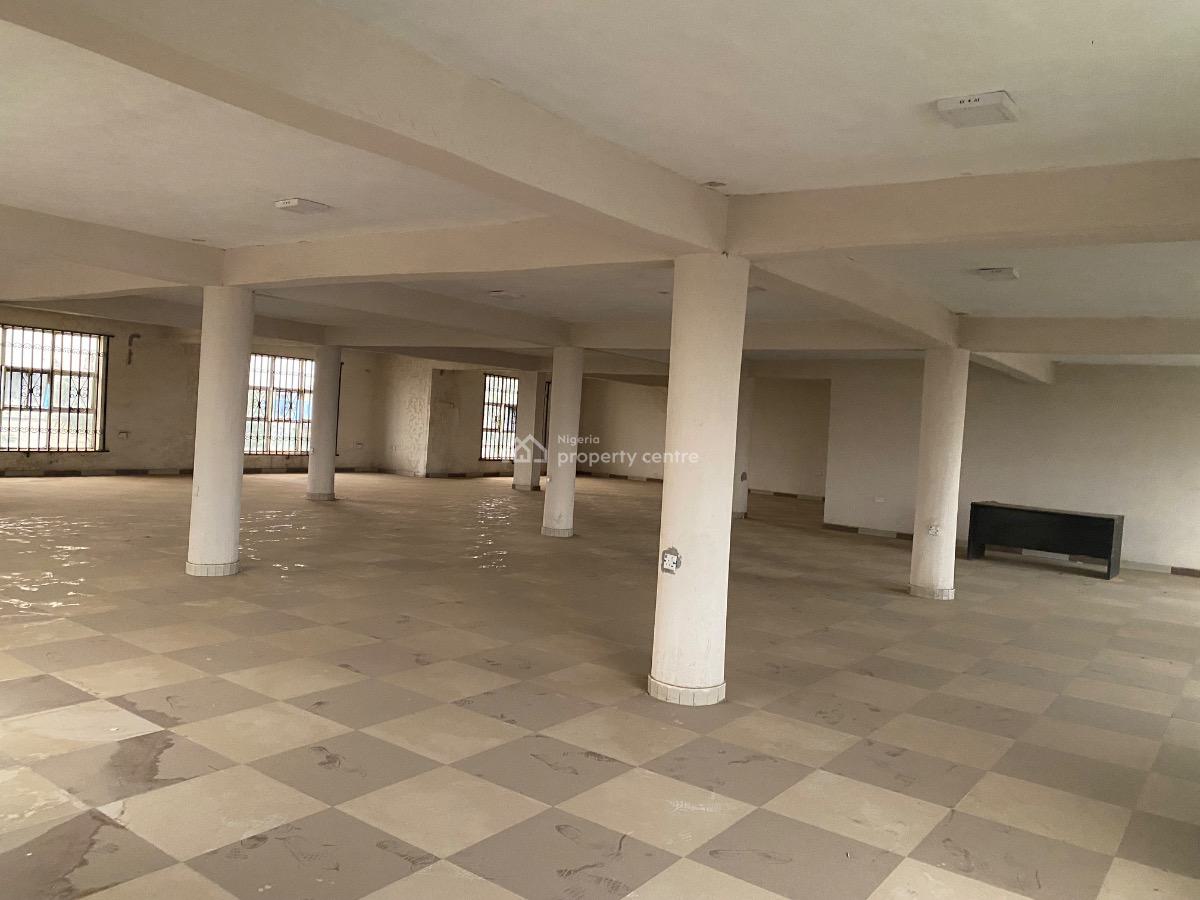 300 Sqm Open Plan Space, Meran, Ijaiye, Lagos, Office Space for Rent