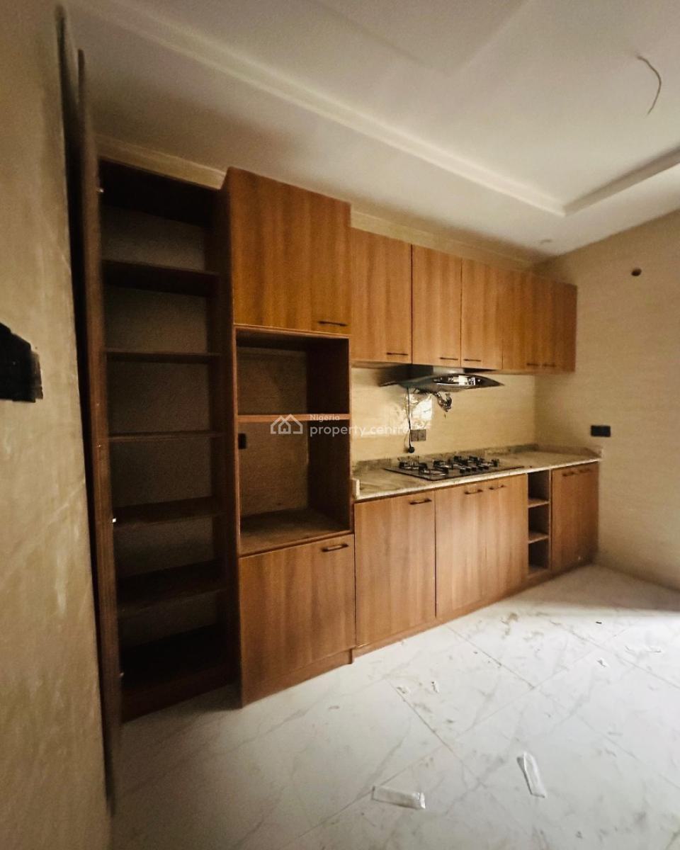 Lovely Built 4 Bedroom Terrace Duplex with a Room Bq, Surulere, Lagos, Terraced Duplex for Sale