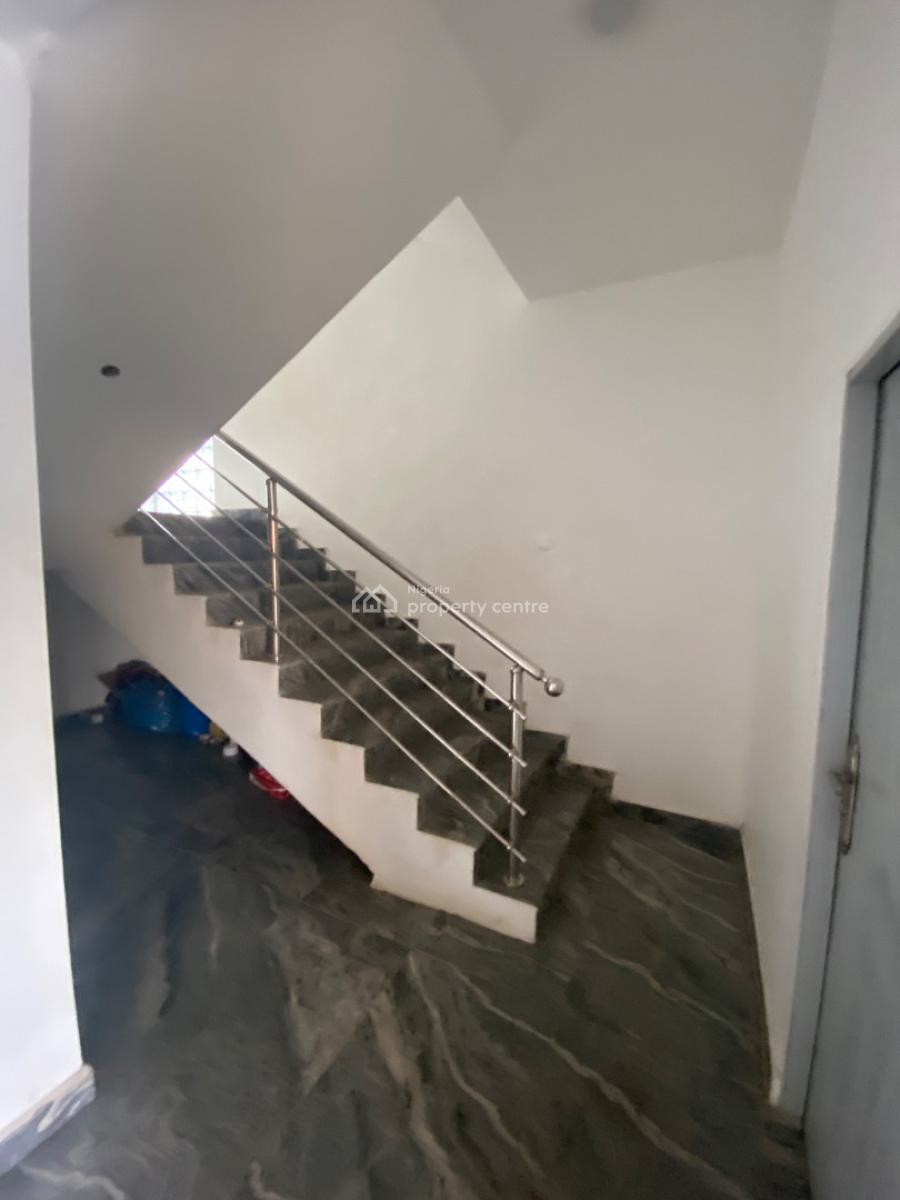 120 Sqm Open Plan Space, Pencinema Agege Lagos, Agege, Lagos, Office Space for Rent