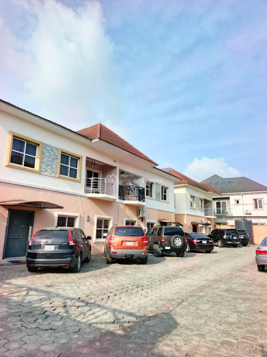 Smart Spacious 1 Bedroom Apartment (room and Parlor) Upstairs., in a Call Before Entering Estate at Chevron , Lekki Lagos., Lekki, Lagos, Mini Flat (room and Parlour) for Rent