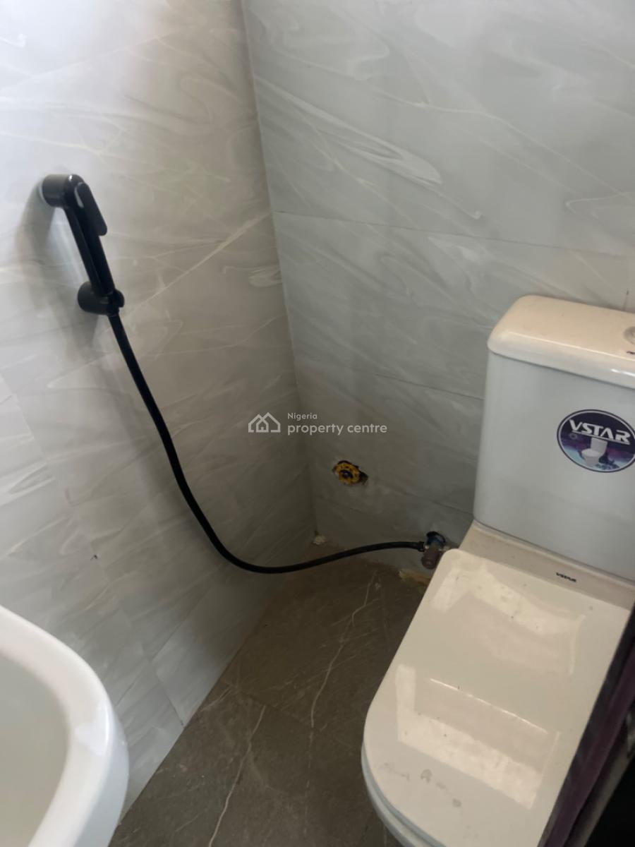 3-bedroom Terrace Duplex, Von Axis, Lugbe District, Abuja, Terraced Duplex for Rent