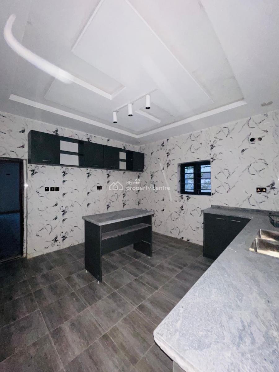 3-bedroom Terrace Duplex, Von Axis, Lugbe District, Abuja, Terraced Duplex for Rent