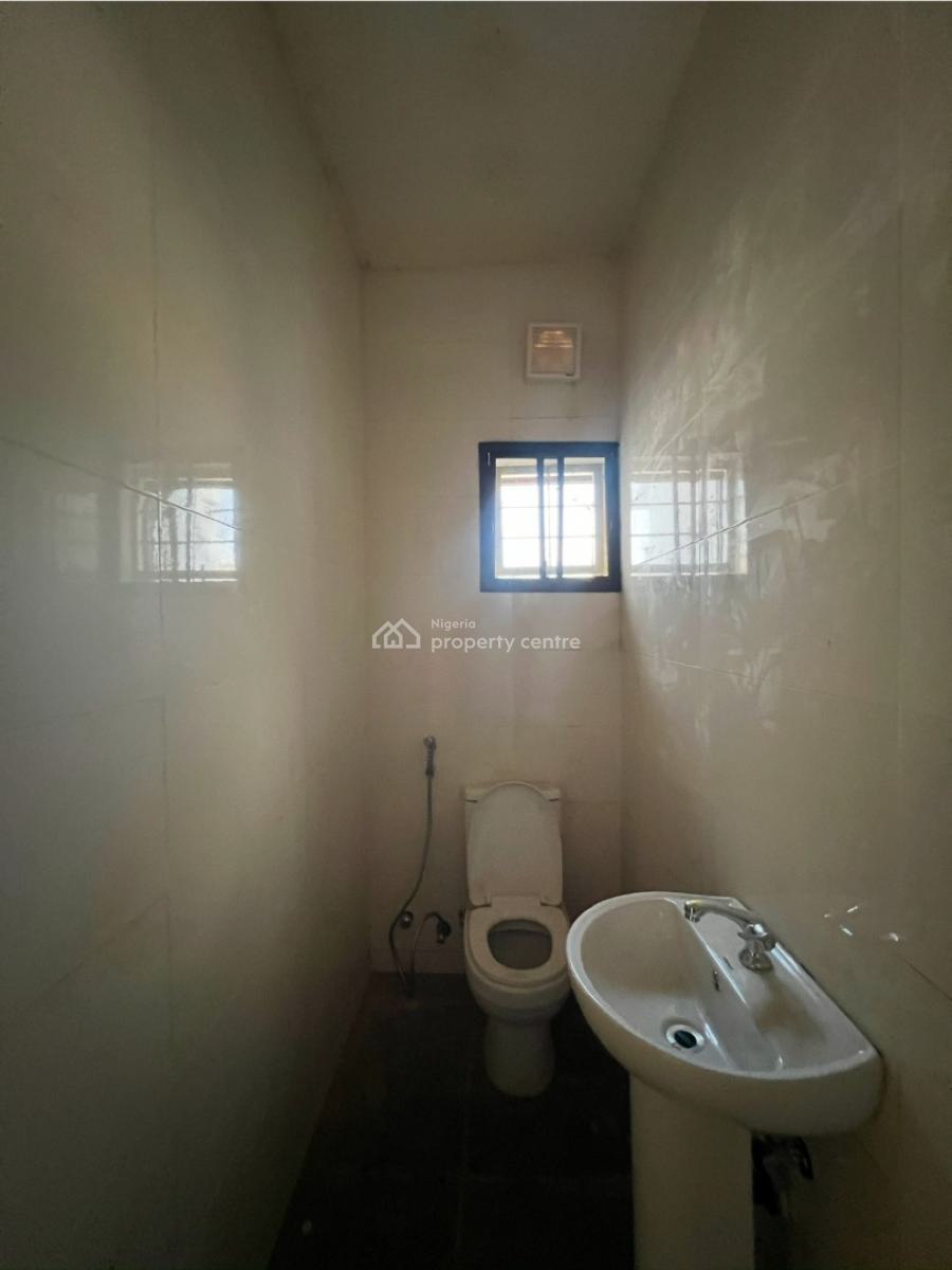 4 Bedroom Townhouse with Bq, Guzape District, Abuja, Terraced Duplex for Sale