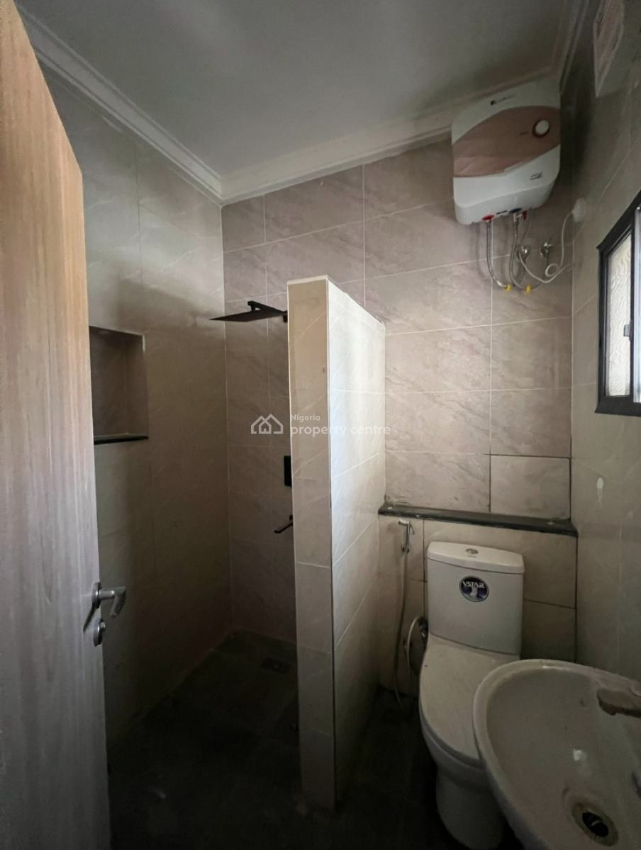 4 Bedroom Townhouse with Bq, Guzape District, Abuja, Terraced Duplex for Sale