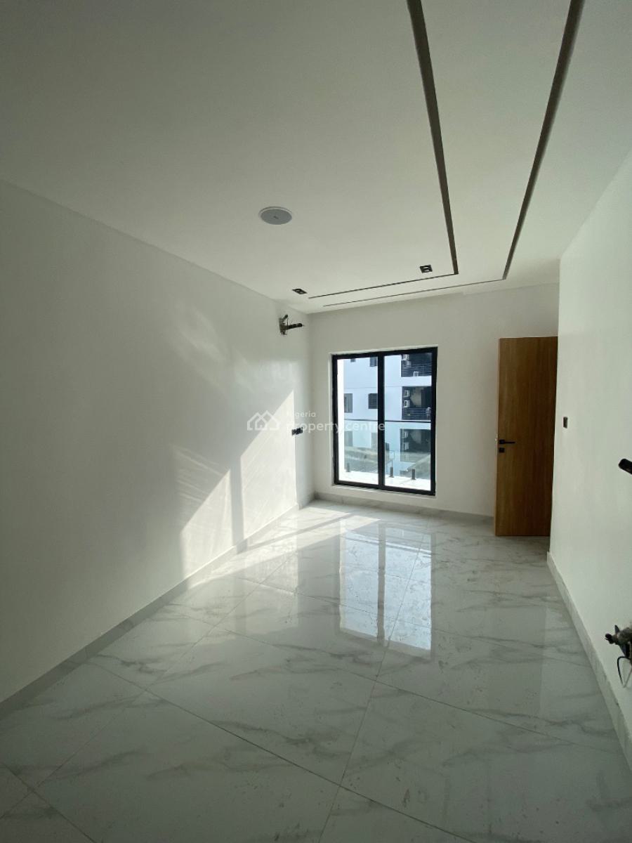 Newly Built 2 Bed Apartment with 1bq, Lekki Phase1, Lekki Phase 1, Lekki, Lagos, Flat / Apartment for Sale