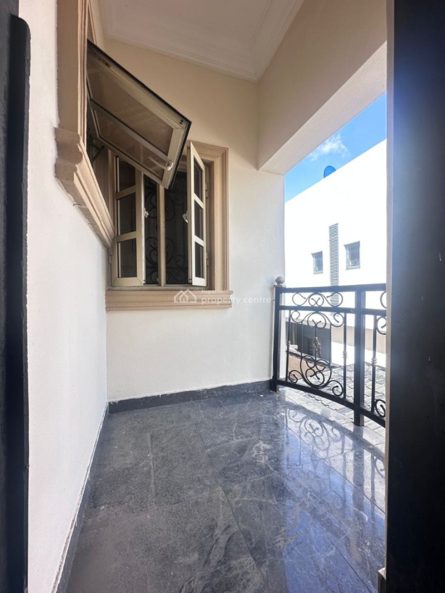 Big Sitting Room and a Big Balcony at Agungi., Agungi, Lekki, Lagos, Self Contain (single Rooms) for Rent