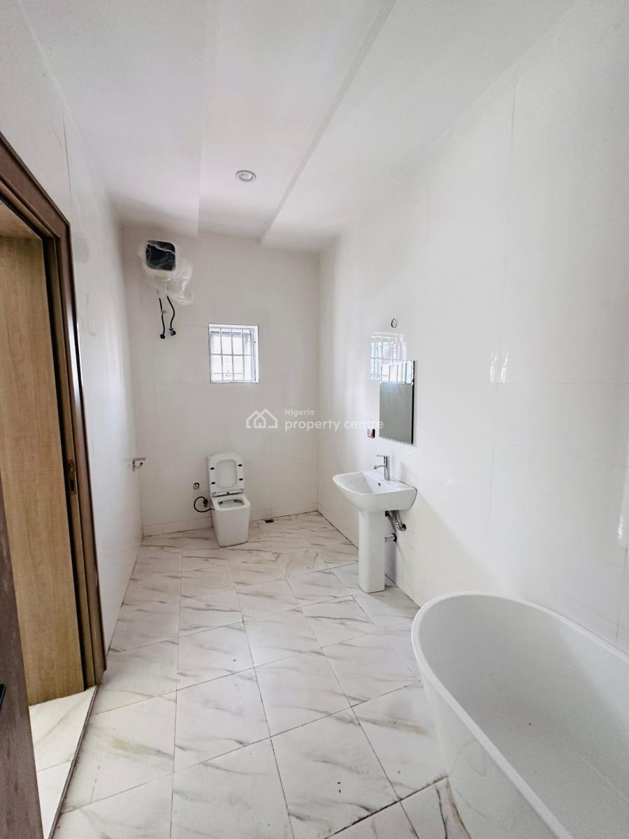 a Brand New 5-bedroom Detached Duplex + Bq, Guzape District Abuja ( Video Is Attached), Guzape District, Abuja, Detached Duplex for Sale