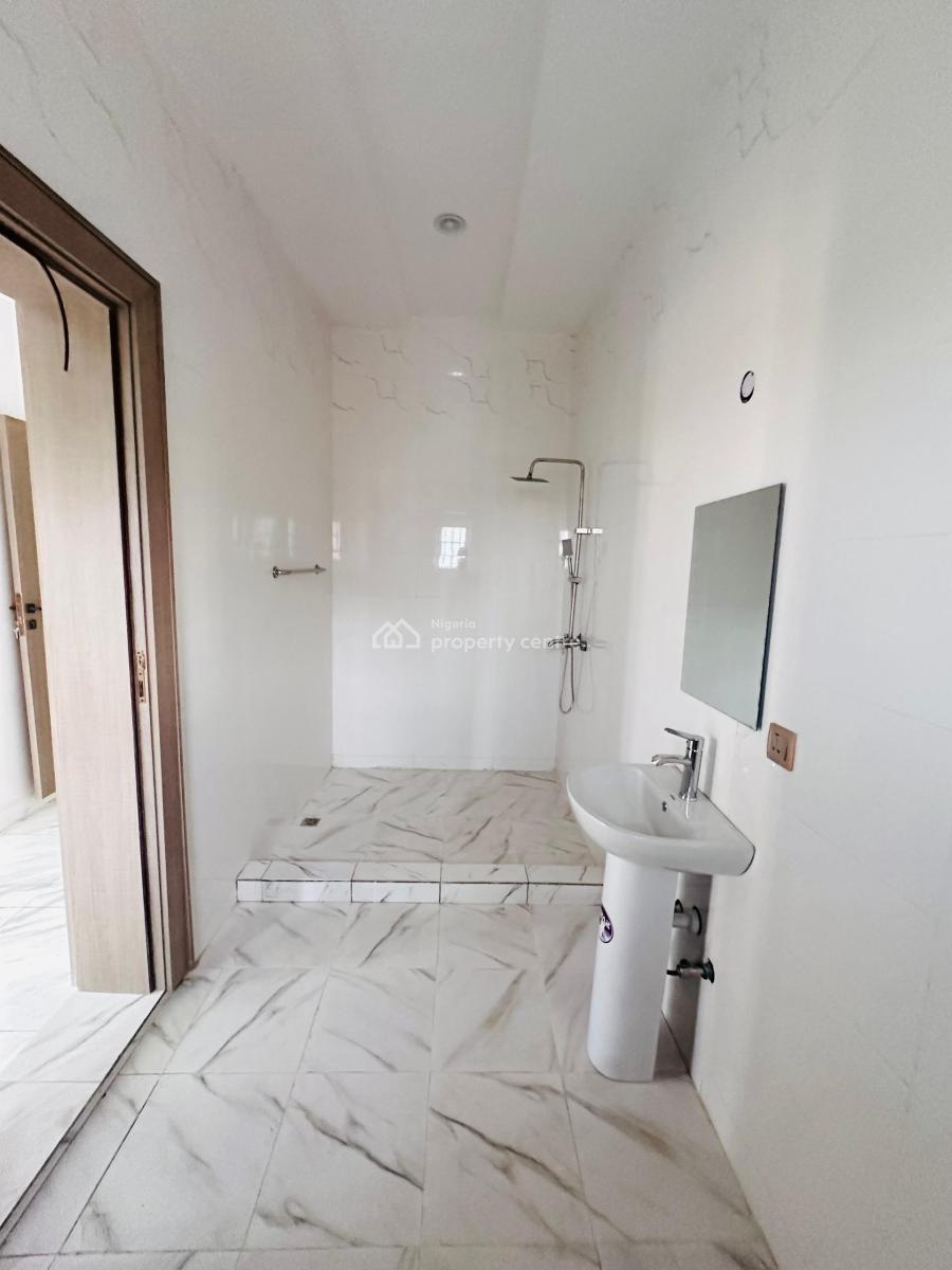 a Brand New 5-bedroom Detached Duplex + Bq, Guzape District Abuja ( Video Is Attached), Guzape District, Abuja, Detached Duplex for Sale