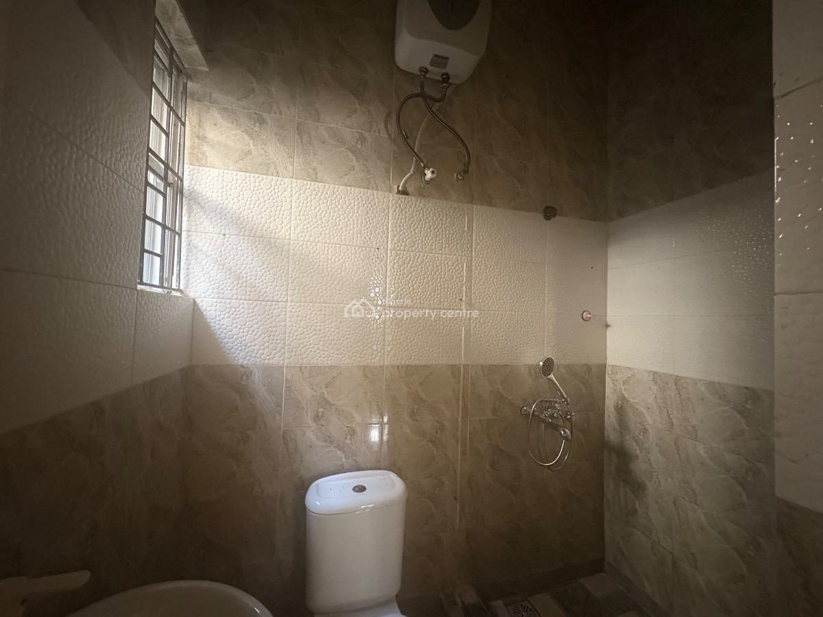 2 Bedroom Flat, Lekki Phase 1, Lekki, Lagos, Flat / Apartment for Rent