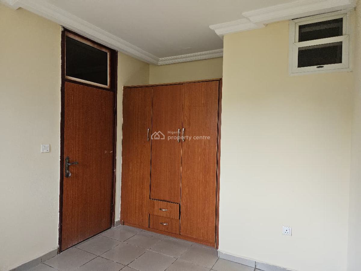 Newly Renovated 2 Bedrooms Spacious Apartment, Garki Area 3 ,serene Neighborhood, Garki, Abuja, Flat / Apartment for Rent