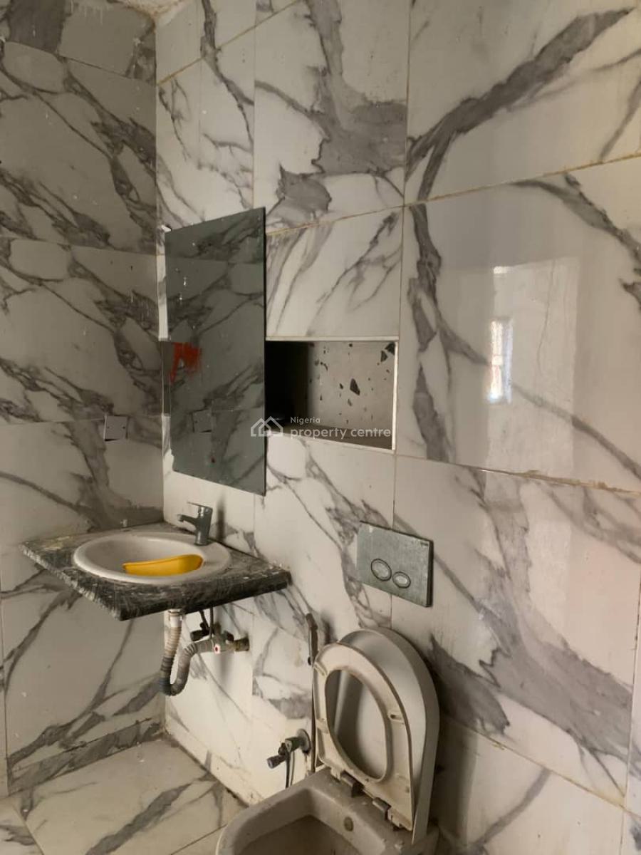 *spacious Studio Apartment in Lekki Phase 1*, Lekki Phase One, Lekki Phase 1, Lekki, Lagos, Self Contain (single Rooms) for Rent