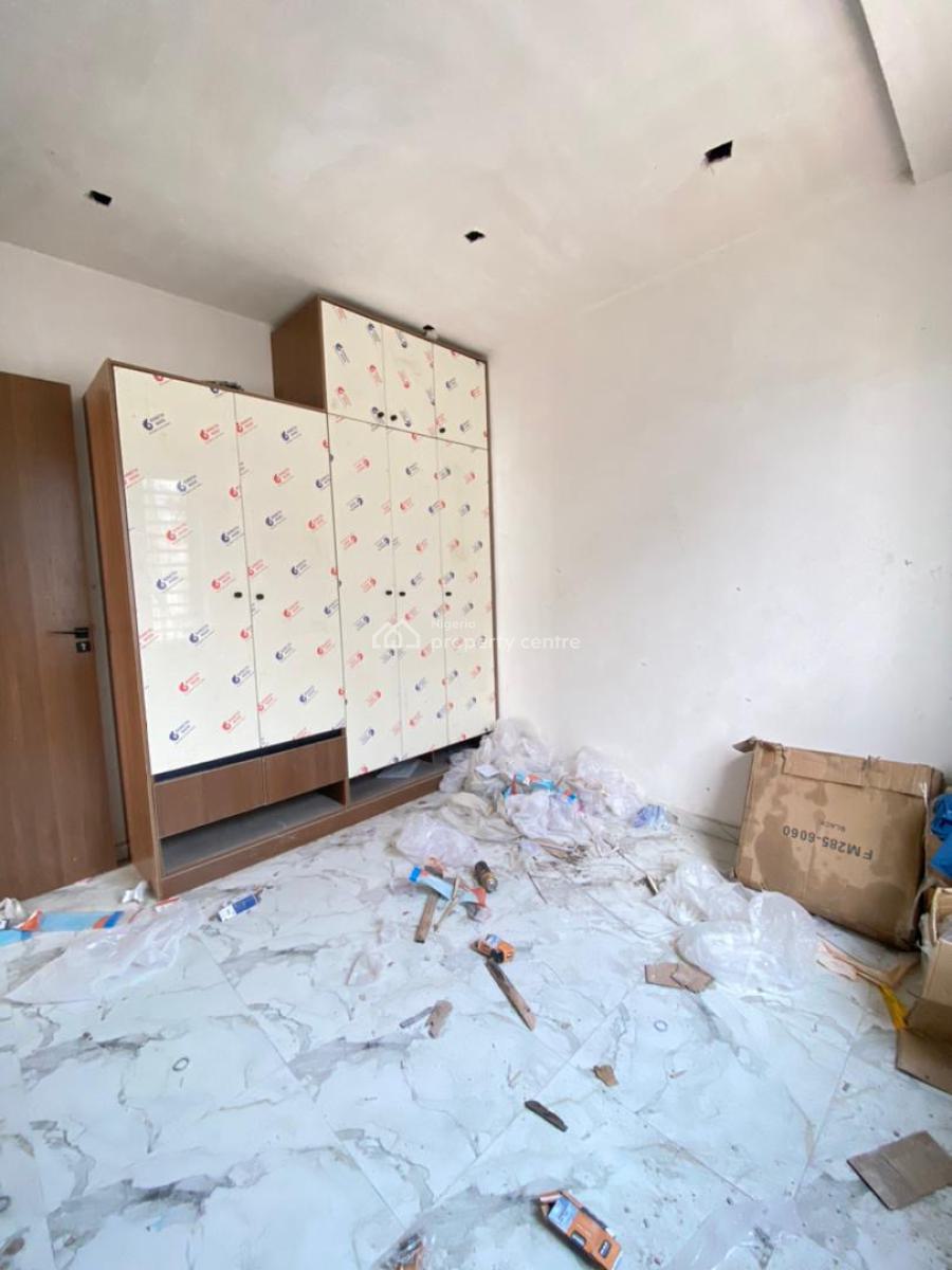 1 Bedroom Flat with Swimming Pool, Orchid, Ikota, Lekki, Lagos, Flat / Apartment for Sale