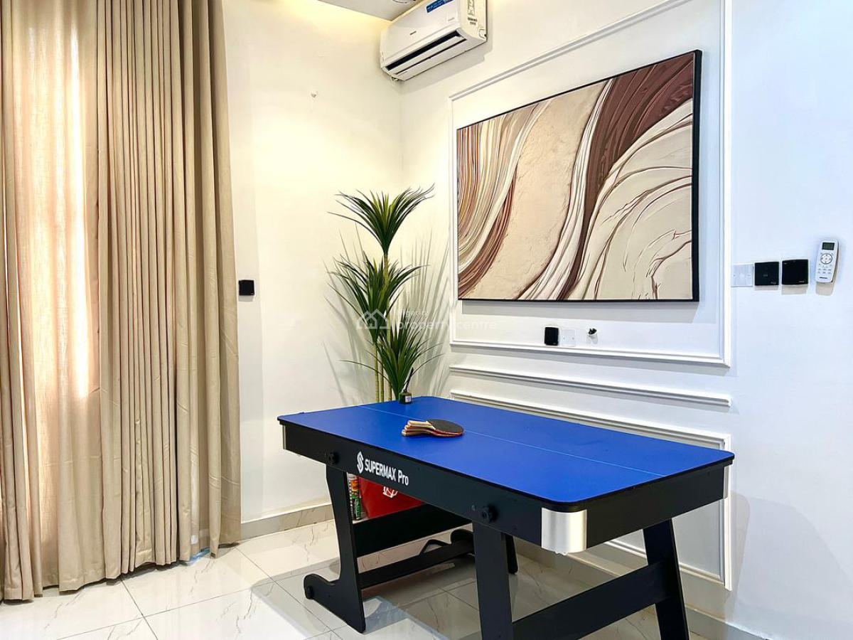 Luxury 4 Bedroom Apartment, Lekki, Lekki Phase 1, Lekki, Lagos, Flat / Apartment Short Let