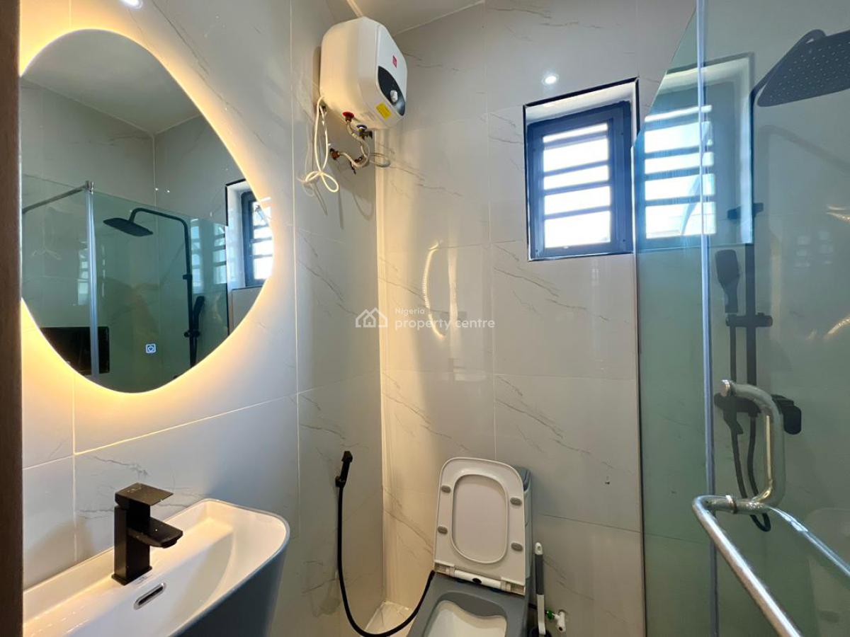Luxury 4 Bedroom Apartment, Lekki, Lekki Phase 1, Lekki, Lagos, Flat / Apartment Short Let