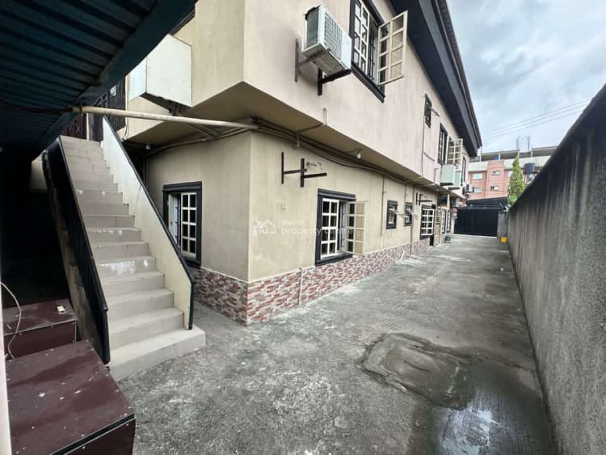 Modern 1-bedroom Apartment, Agungi, Lekki, Lagos, Mini Flat (room and Parlour) for Rent