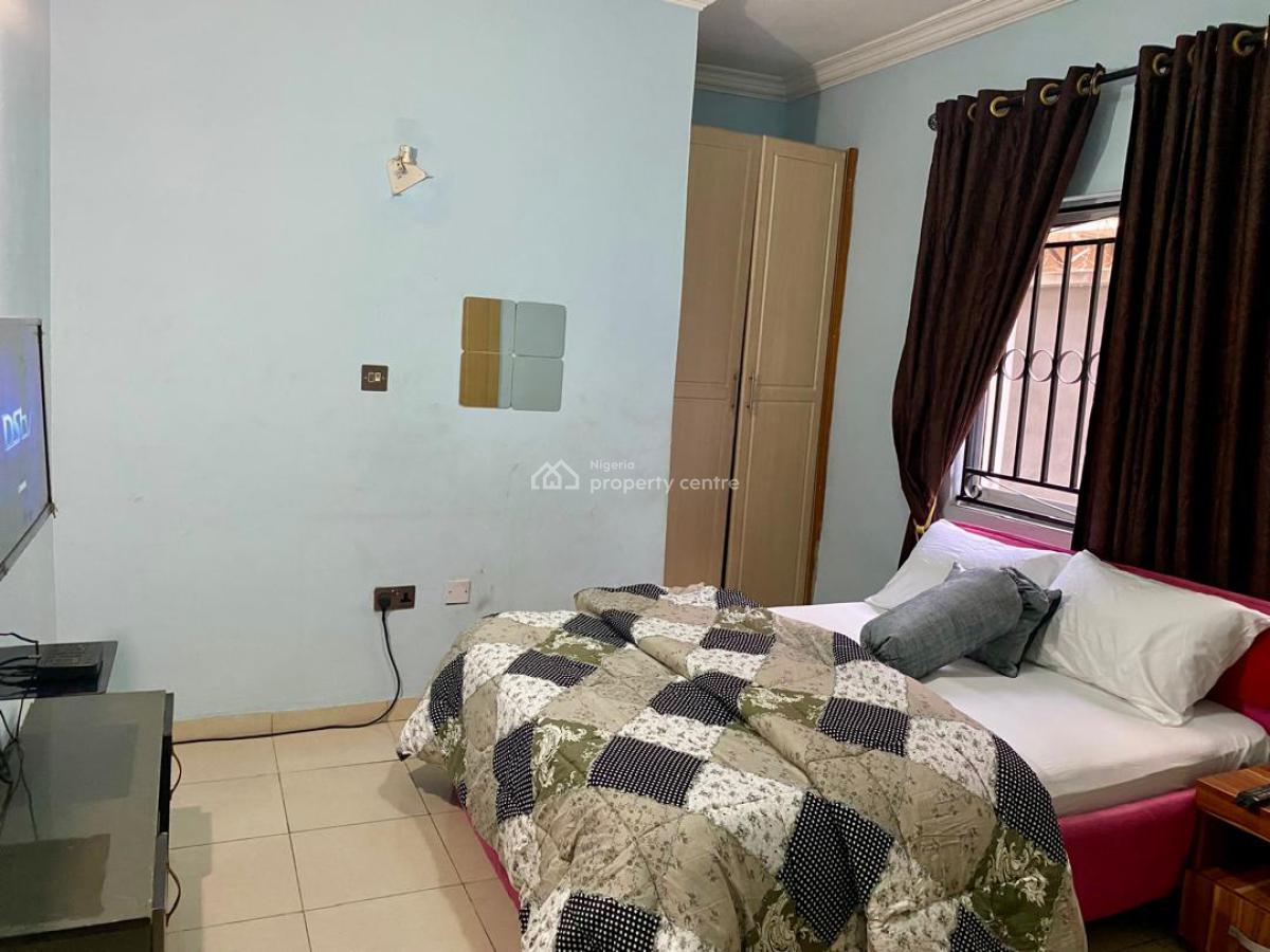 Two Bedrooms Bungalow in a Serene and Secured Estate, Lekki Phase 1, Lekki Phase 1, Lekki, Lagos, Detached Bungalow Short Let