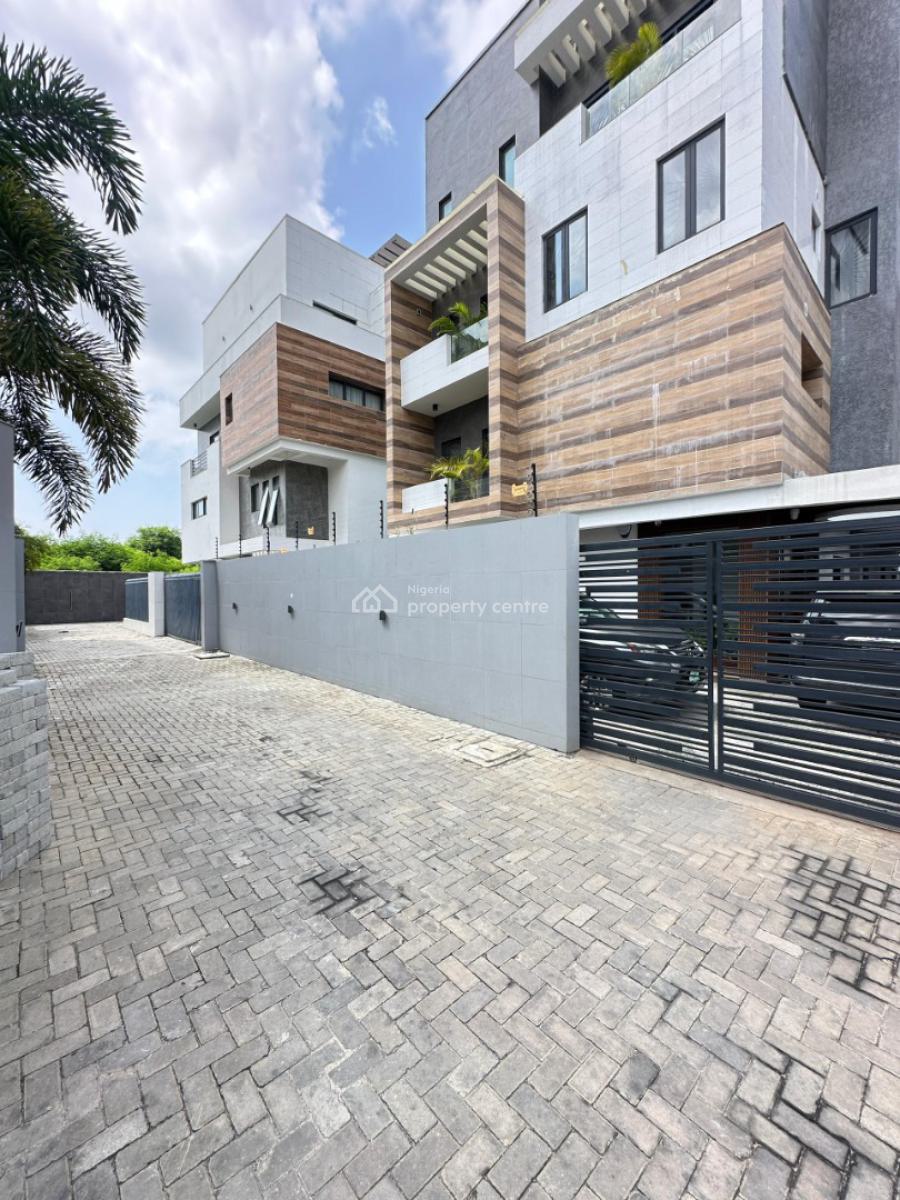 Luxurious 6 Bedroom Waterfront Property with Private Jetty, Gym,pool., Proper Investment Property in Waterfront Location, Banana Island, Ikoyi, Lagos, Detached Duplex for Sale