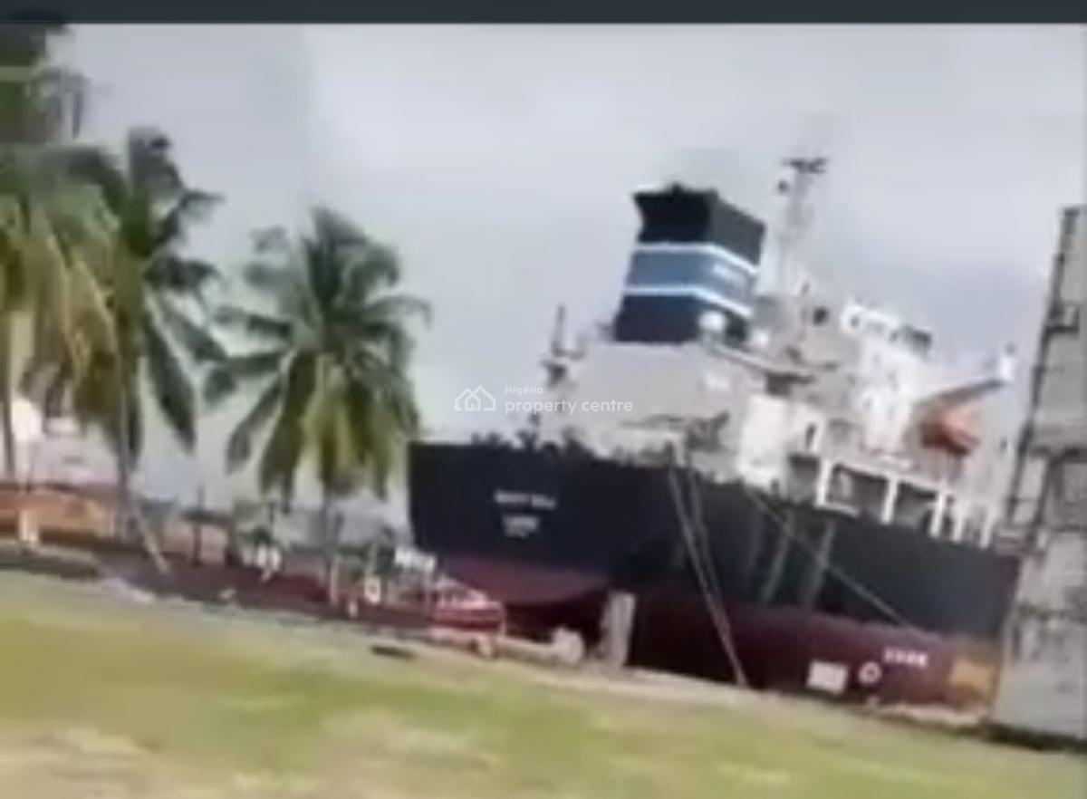 Jetty with Admin Building on 4.5 Acres of Waterfronts Land, Creek Road, Apapa, Lagos, Commercial Land for Sale