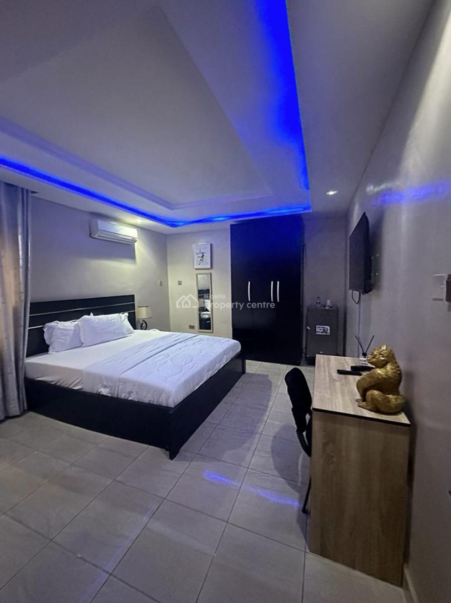 4 Units of Studio Apartments Located Within The Serene Estate, Ikoyi, Lagos, Flat / Apartment for Rent