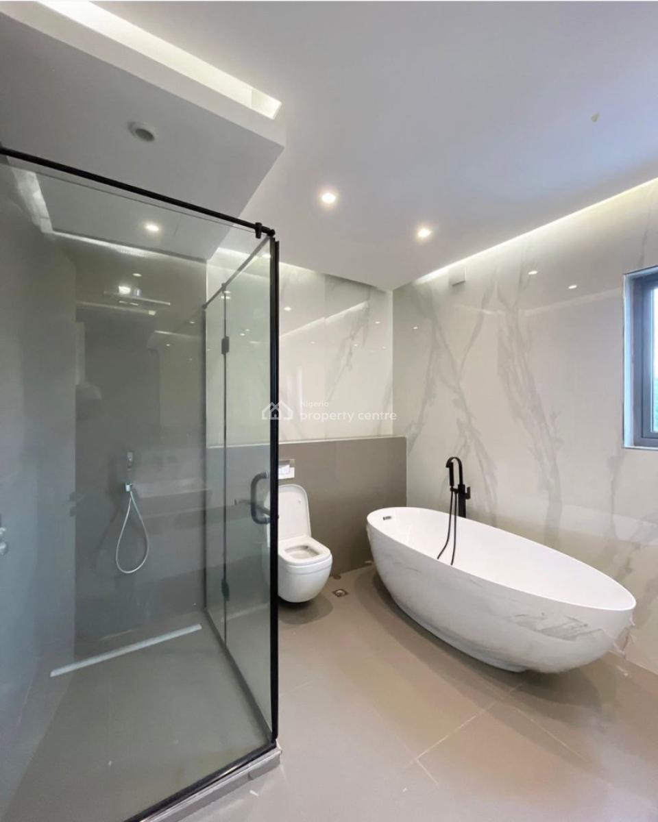 Gorgeous 3 Bedroom Apartment with an Elevator, Ikoyi, Lagos, Flat / Apartment for Sale