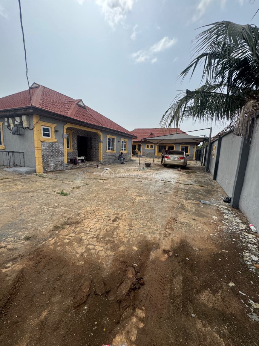 2 Bedroom Flat, Oreyo, Igbogbo, Ikorodu, Lagos, Flat / Apartment for Rent