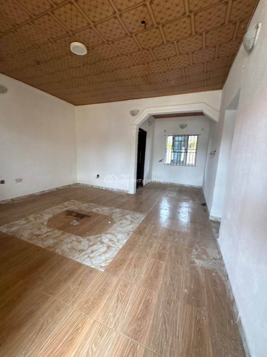 2 Bedroom Flat, Oreyo, Igbogbo, Ikorodu, Lagos, Flat / Apartment for Rent