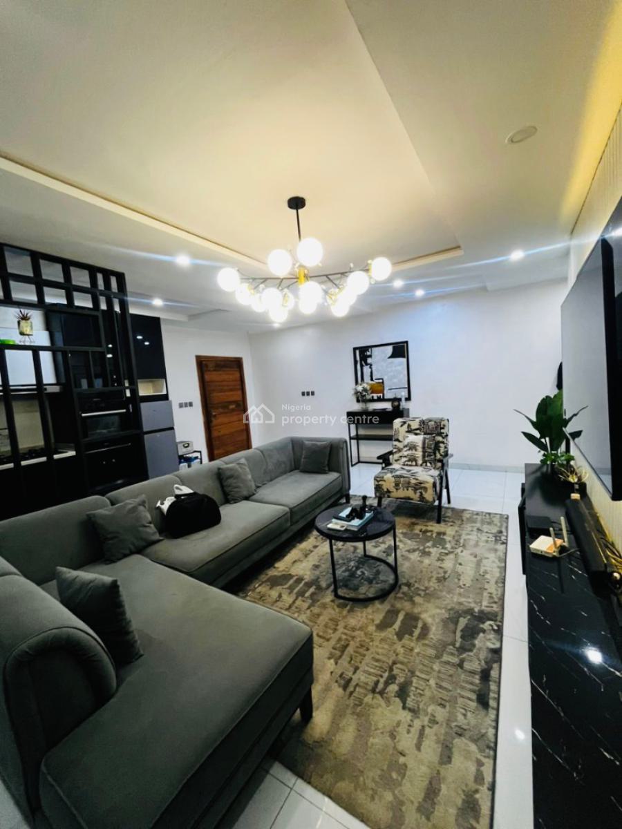 Distress Deal! Exquisite 2 Bedroom Apartment, Ikate, Lekki, Lagos, Flat / Apartment for Sale