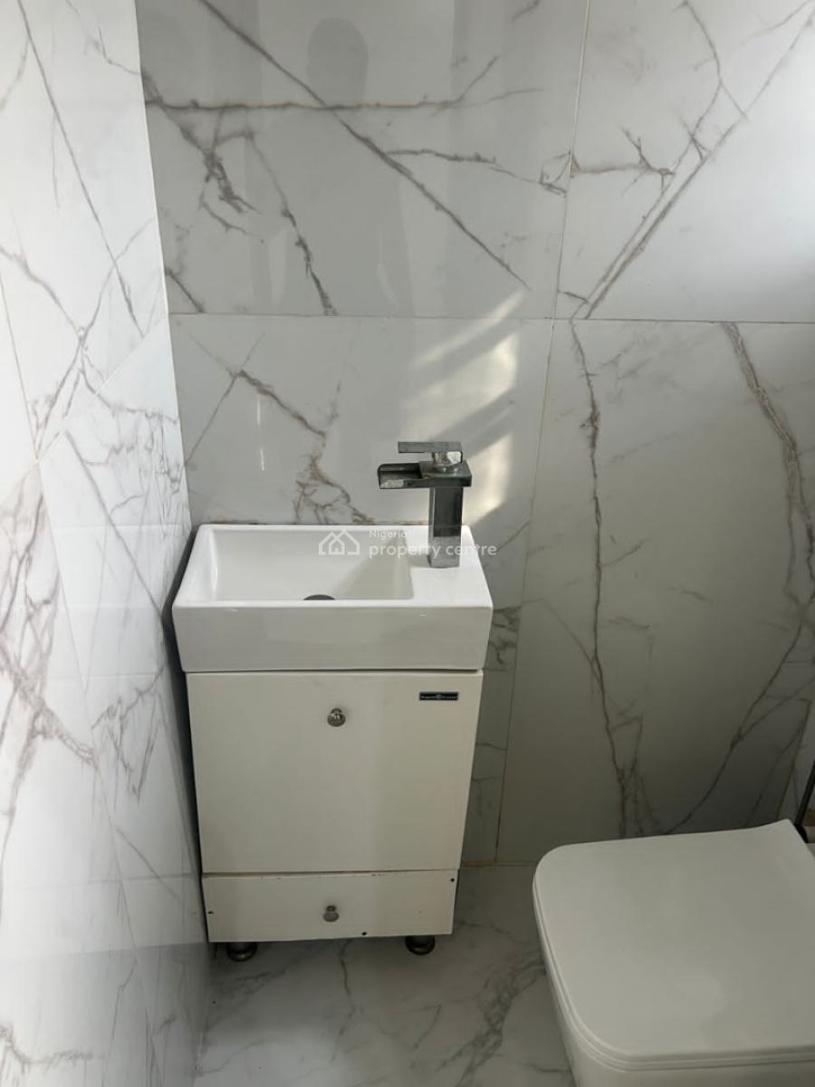 Modern Built Luxury 2bedrooms Apartment Upstairs in an Estate, Gated Estate, Badore, Ajah, Lagos, Flat / Apartment for Rent