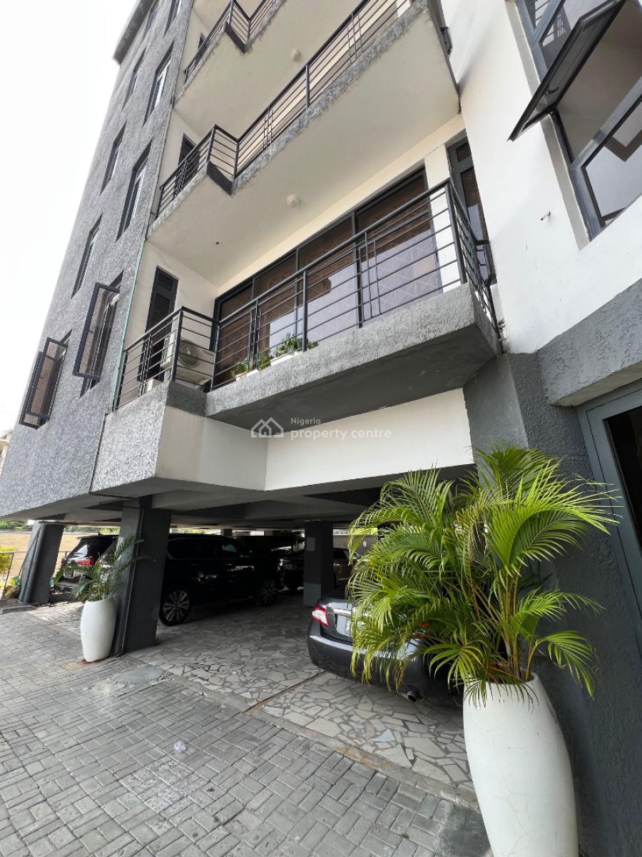 Unfurnished and Fully-serviced 2-bedroom Flat with a Swimming Pool, Lekki Phase 1, Lekki, Lagos, Flat / Apartment for Rent