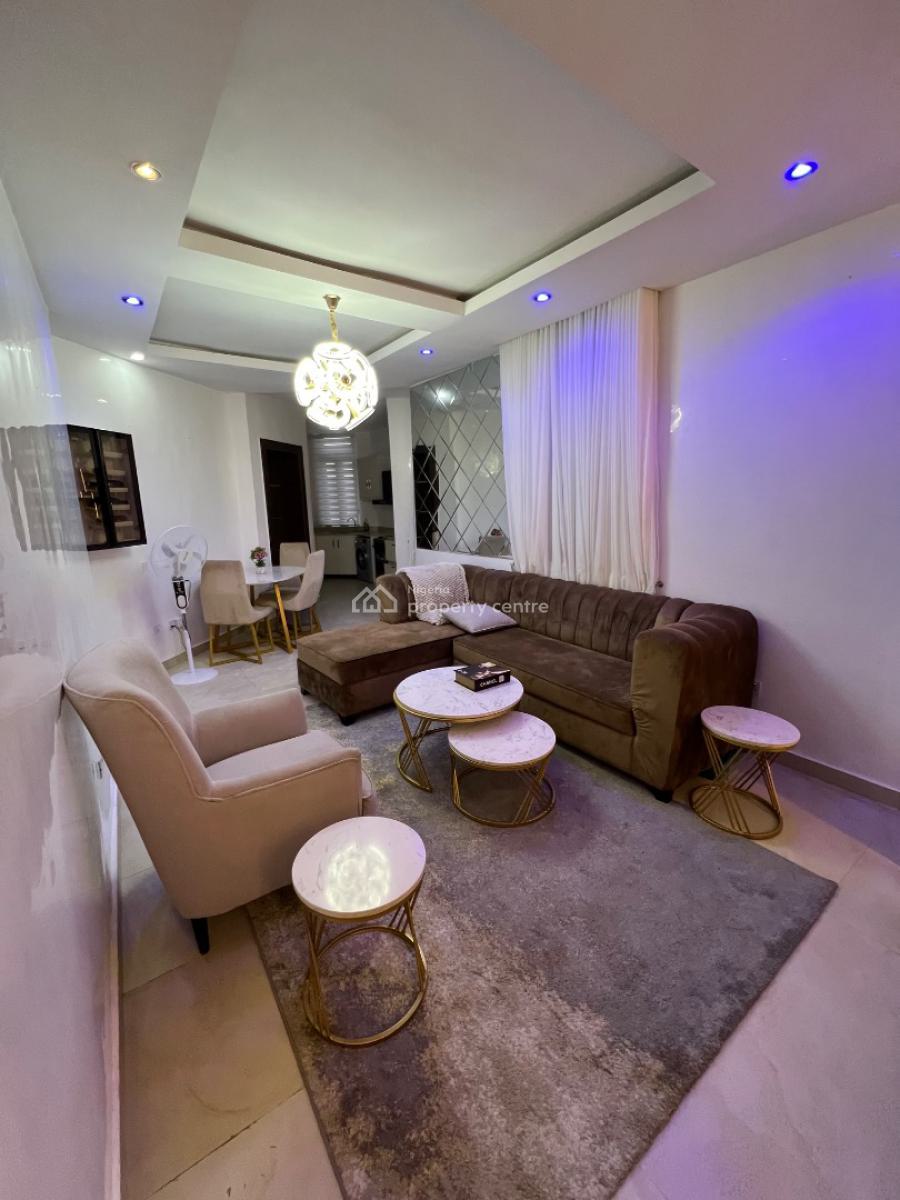 Unfurnished and Fully-serviced 2-bedroom Flat with a Swimming Pool, Lekki Phase 1, Lekki, Lagos, Flat / Apartment for Rent