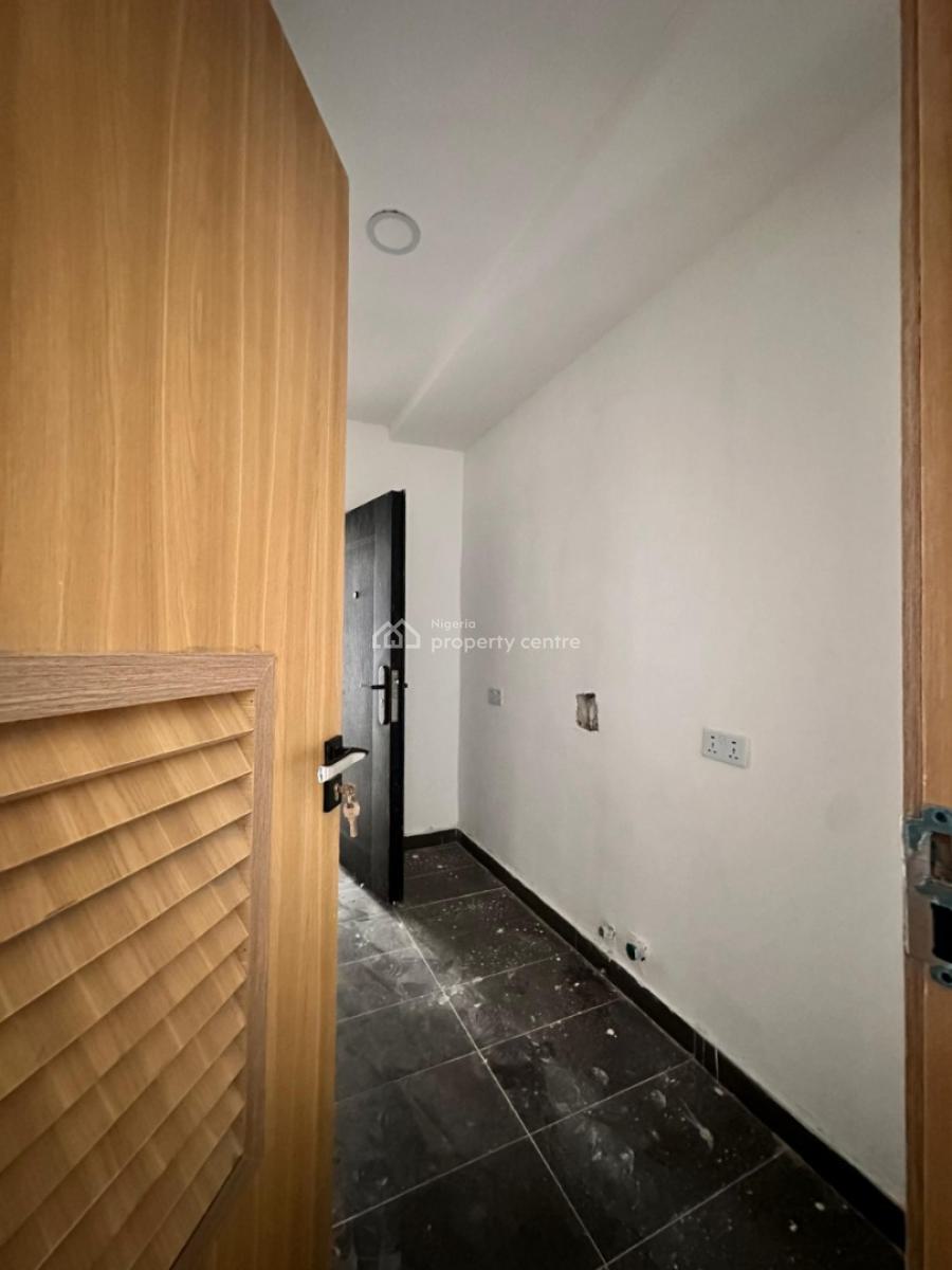 Spacious Beautifully Finished 2bedroom Apartments, New Road Bustop, Lekki, Lagos, Block of Flats for Sale