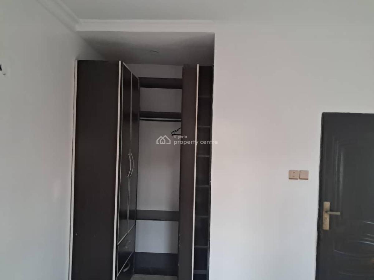 Bungalow in a Gated Compound and Within a Quiet and Secured Estate., Ajah, Lagos, Detached Bungalow for Sale