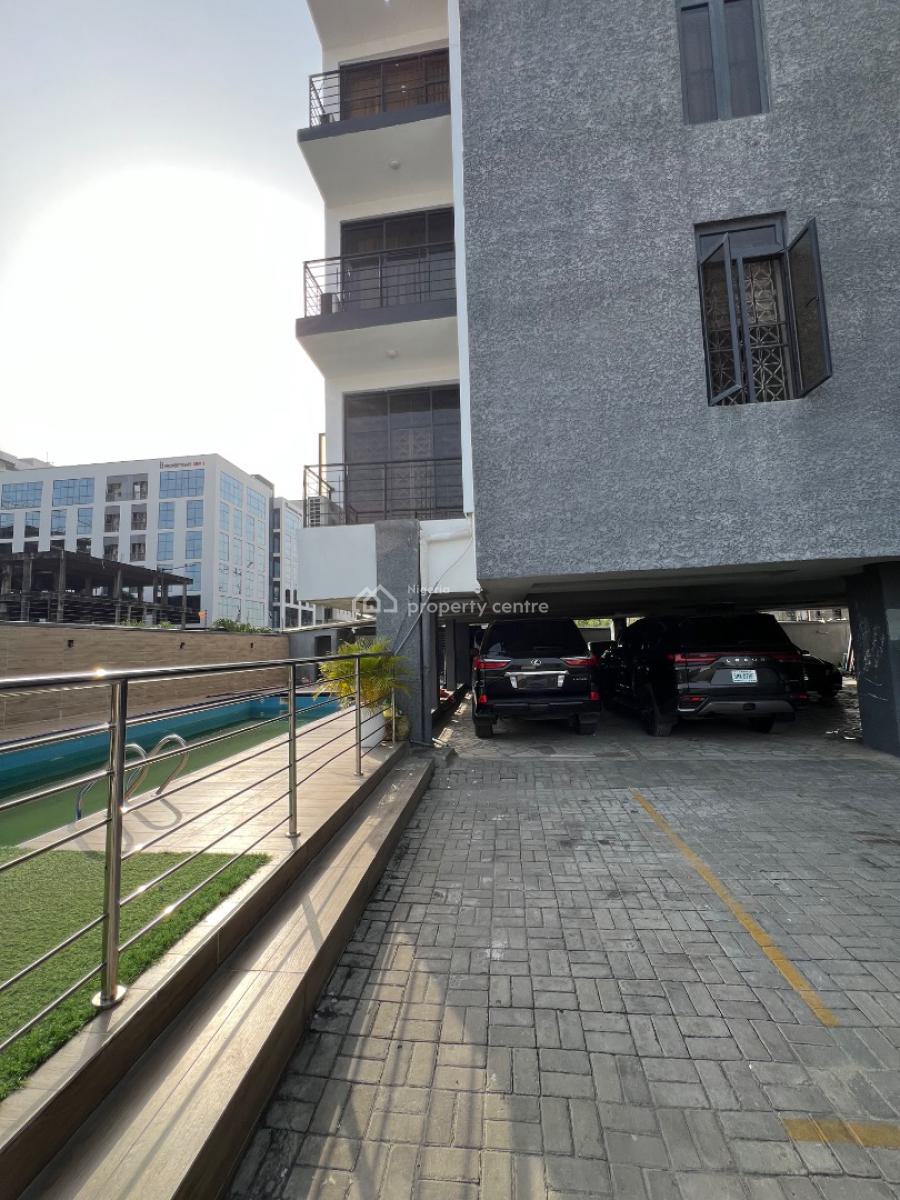 Unfurnished and Fully-serviced 2-bedroom Flat with Elevator, Swim Pool, Lekki Phase 1, Lekki, Lagos, Flat / Apartment for Rent