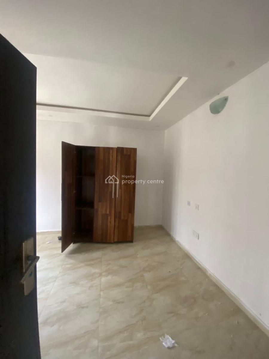 Luxury 2bedroom Flat, Muniru Estate, Ogombo, Ajah, Lagos, Flat / Apartment for Rent