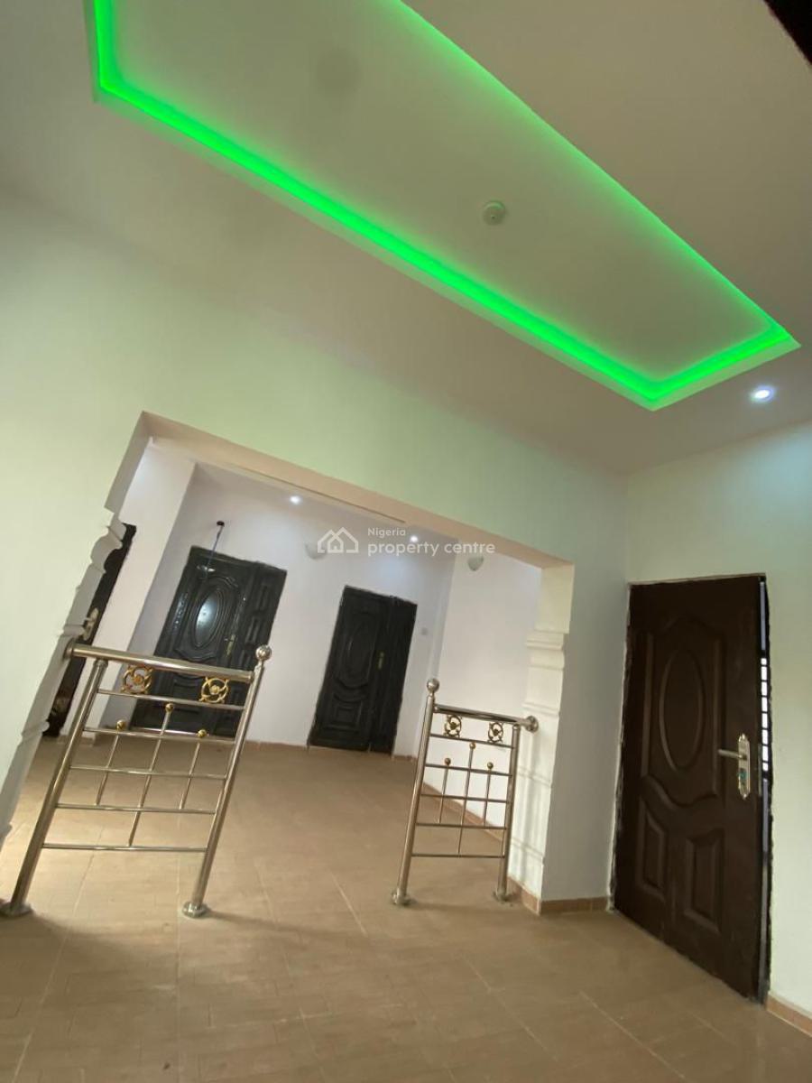 Newly Built 2bedroom Flat with Modern Facilities, Behind Faith Foundation, Oluyole/akala Express Ibadan, Ibadan, Oyo, Flat / Apartment for Rent