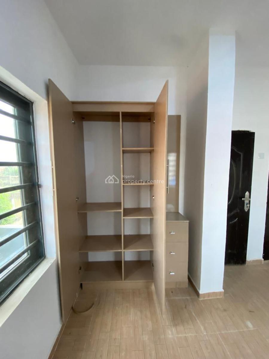 Newly Built 2bedroom Flat with Modern Facilities, Behind Faith Foundation, Oluyole/akala Express Ibadan, Ibadan, Oyo, Flat / Apartment for Rent