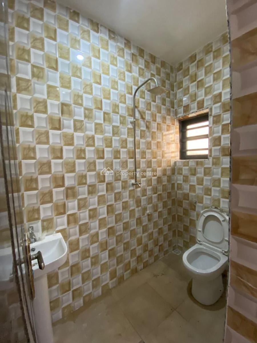 Newly Built 2bedroom Flat with Modern Facilities, Behind Faith Foundation, Oluyole/akala Express Ibadan, Ibadan, Oyo, Flat / Apartment for Rent